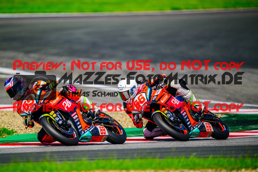 MaZZes_FotoMatrix_240601_6007705_1671 | SSP300