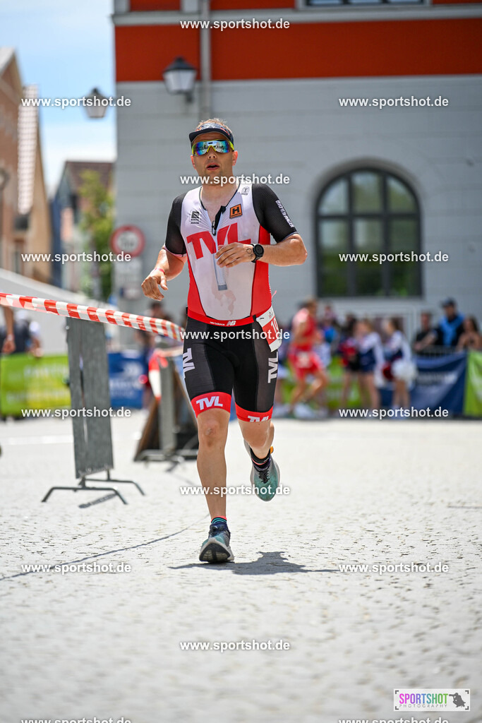 SZI_6997 | Stadttriathlon Erding 2025. #yourpictrs #sportshot_your_pictrs @Sportshotphotography #stadttriathlonerding Copyright: www.sportshot.de