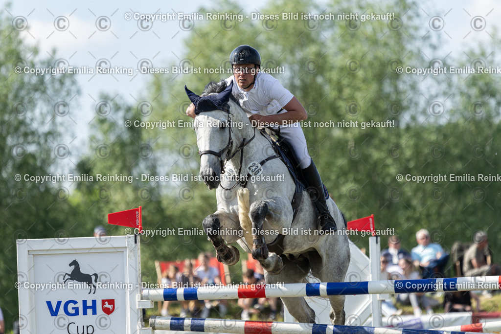 CL5A5017 | Emilia Reinking Fotografie - Realisiert mit Pictrs.com