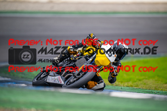 MaZZes_FotoMatrix_220924_7629 | TWIN CUP