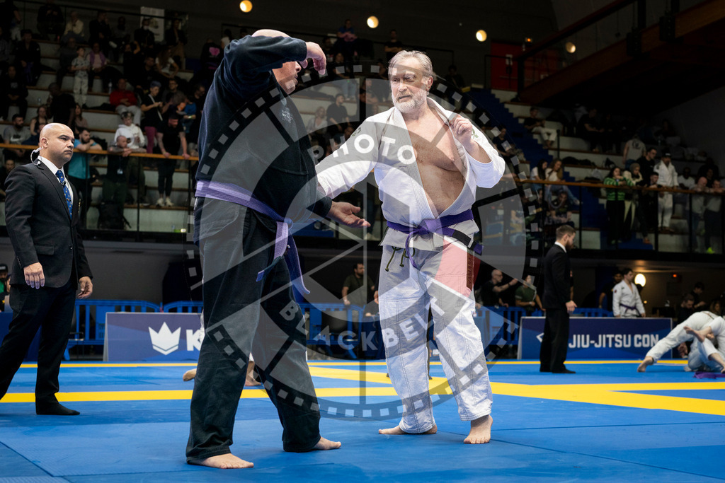 20240125PBB02390 | Fighters compete during the sixth day of the Brazilian Jiu-jitsu European Championship of the IBJJF in Paris, France, on January 25, 2024.