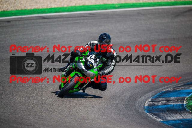 MaZZes_FotoMatrix_240520_6007705_4353 | GELB