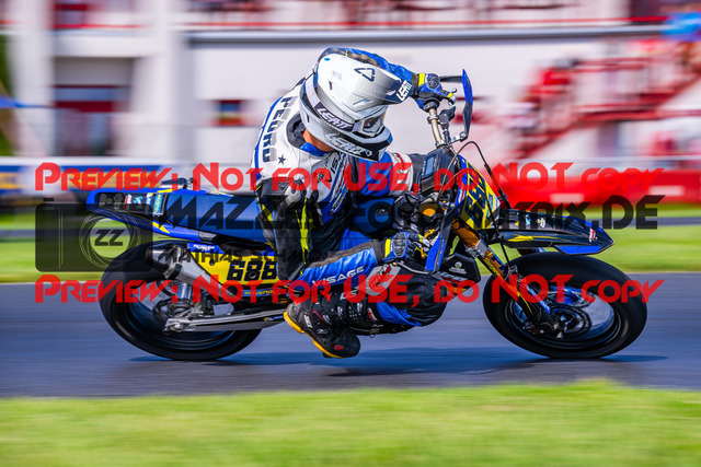 MaZZes_FotoMatrix_240713_6021986_3722 | S1