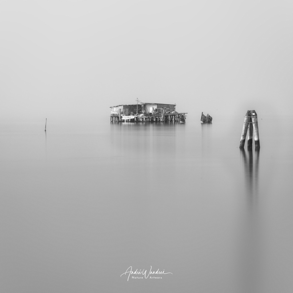 Fischerhütte im Nebel (1) | Andre Wandrei - Nature Artworx - Realisiert mit Pictrs.com