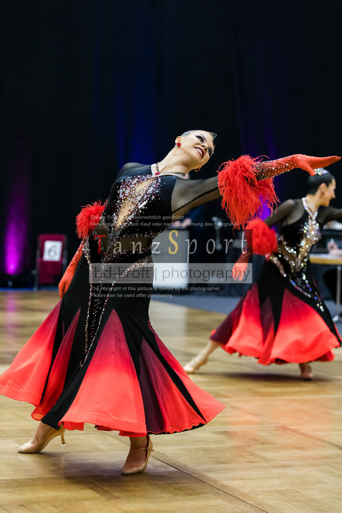 20260314_BL1_Std-Formationen_Nbg4126 | Tanzsportbilder, Standardtanz, Lateintanz, WDSF, DTV, LTVB, dancecomp, goc, hessen tanzt, blaues band der spree, walzer, tango, wiener walzer, slowfox, quickstepp, samba, rumba, cha-cha-cha, paso doble. jive, hd-kroft photography, turniertanzsport