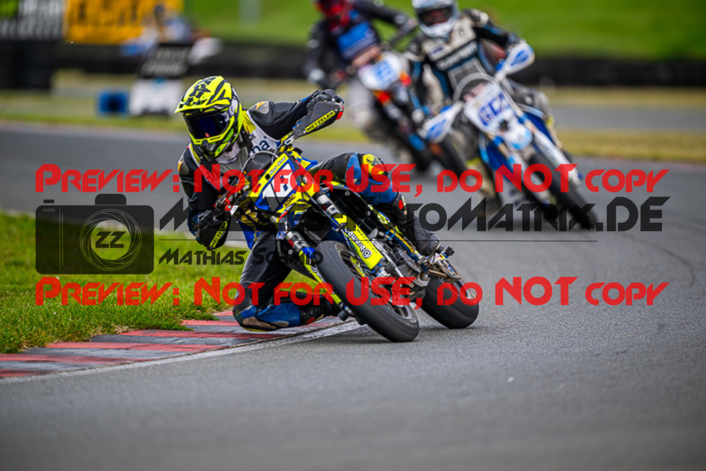 MaZZes_FotoMatrix_231001_6527 | S3