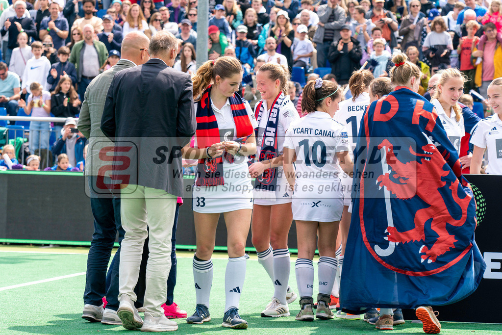 Final4_20240519-1315-0032 | Bonn, Deutschland, 19.05.2024:  in Aktion waehrend des Spiels der Deutsche Feldhockey-Meisterschaften 2024 zwischen Final 4 Damen Finale Düsseldorfer HC - Mannheimer HC im Bonner THV am 19.05.2024 in Bonn, Deutschland. (Foto von Stephan Fehrmann)

Bonn, Germany, 19.05.2024:  in action during the game of Deutsche Feldhockey-Meisterschaften 2024 between Final 4 Damen Finale Düsseldorfer HC - Mannheimer HC in Bonner THV at 19.05.2024 in Bonn, Deutschland. (Foto from Stephan Fehrmann)
