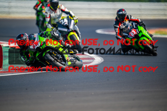 MaZZes_FotoMatrix_220626_5889 | PROSUPERSTOCK