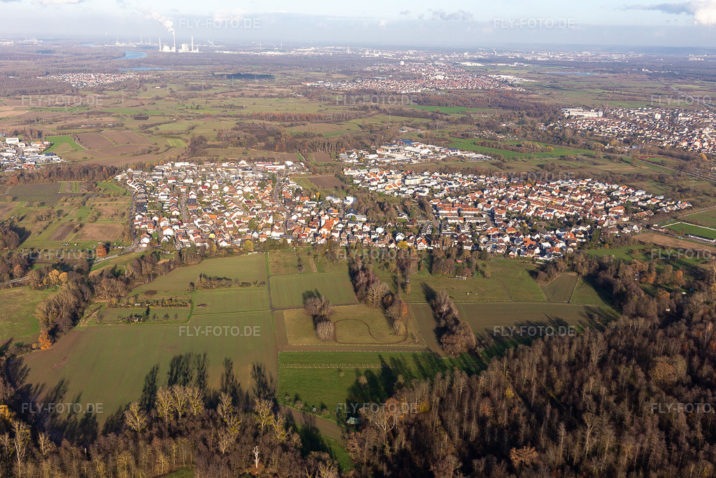 Luftbild: Ortsansicht von Süden im Ortsteil Würmersheim in Durmersheim im Bundesland Baden-Württemberg in Deutschland. Foto: IMG_119863.jpg vom 30.11.2019 durch Werner Riehm/FLY-FOTO.de