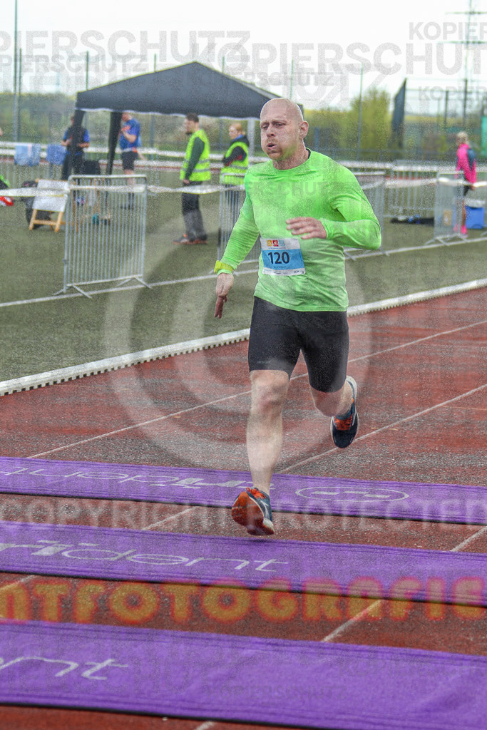 230423_1139_EV3_3004 | Sportfotografie im Rhein-Sieg Kreis, Köln, Bonn, NRW, Rheinland Pfalz, Hessen, etc. Unser Tätigkeitsfeld umfasst den Laufsport vom Volkslauf über den Marathon, Duathlon, Triathon bis zum Ultralauf wie Kölnpfad Ultra oder Schindertrail.