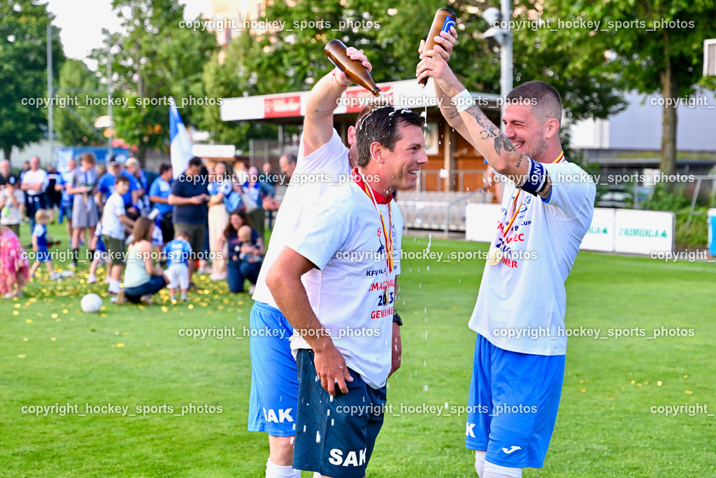 Villacher Bier Cup 2022/23 Siegerehrung SAK vs. SV Dellach Gail 17.6.2023 | hockey sports photos, Pressefotos, Sportfotos, hockey247, win 2day icehockeyleague, Handball Austria, Floorball Austria, ÖVV, Kärntner Eishockeyverband, KEHV, KFV, Kärntner Fussballverband, Österreichischer Volleyballverband, Alps Hockey League, ÖFB, 
