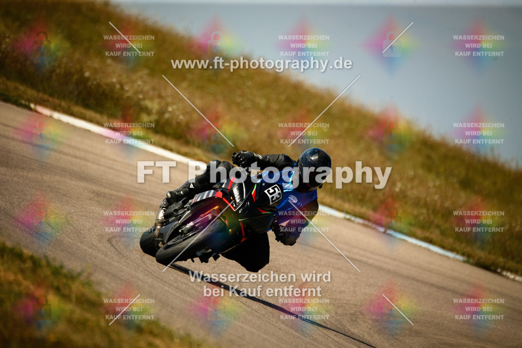 _MOT9519 | Hier findet Ihr Bilder von Touristenfahrten auf der Nürburgring Nordschleife oder von anderen Veranstaltungen die ich besucht habe. Viel Spass beim Durch Schauen 