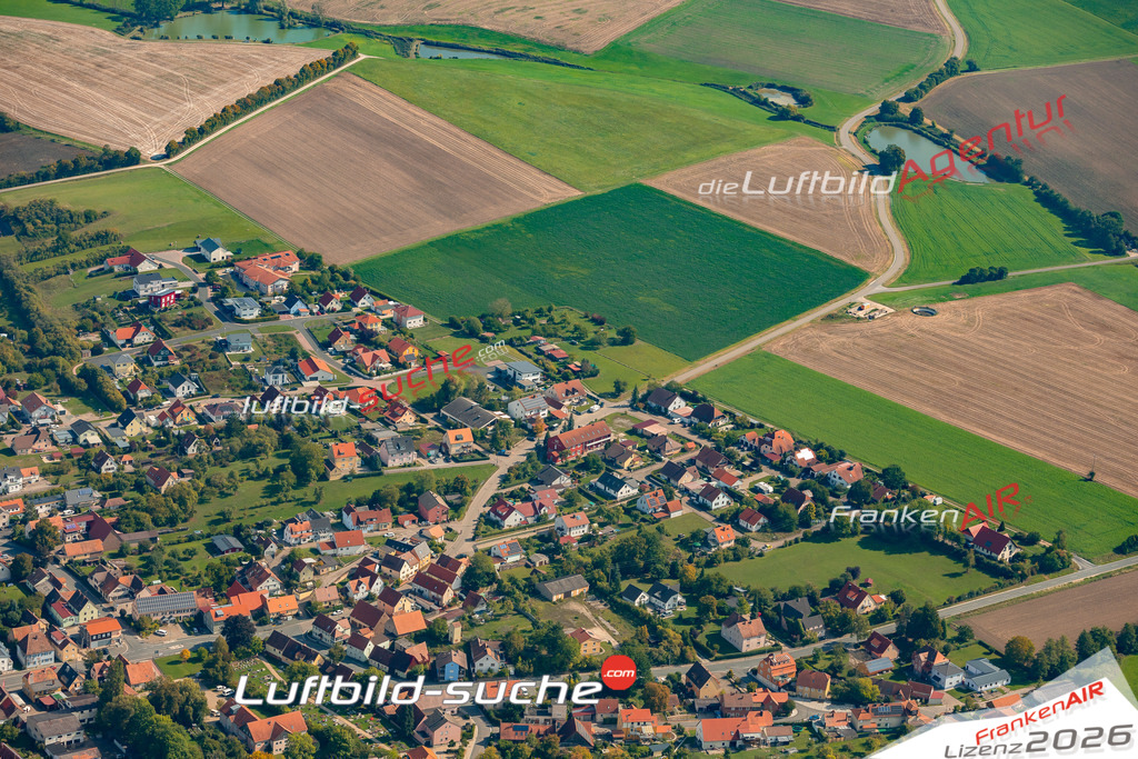 Luftaufnahme von Obernzenn Vs Google Maps- Die Luftaufnahme wurde 2025 vom UL-Flugzeug heraus erstellt ( keine Drohne ) - Hochauflösende Luftaufnahme - für professionelle Ausdrucke geeignet. Die Geschenkidee !Mit Lizenz und Bildrechte bestellbar
