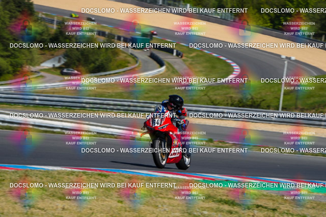 2026_05_02_PBK_22113_LRX | Sportfotografie; SlowMotion; Video; Rennstrecke; Hafeneger; Speer; Racing; RSE; BMW; CBO; Trackday; Motorsportarena; Hockenheimring; Brno; Most; Barcelona; Valencia