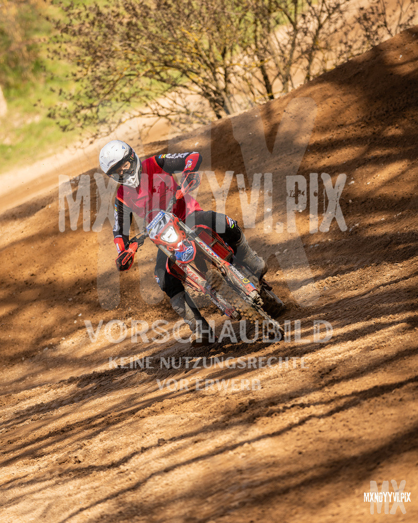 866A2168 | mxndyyvipix