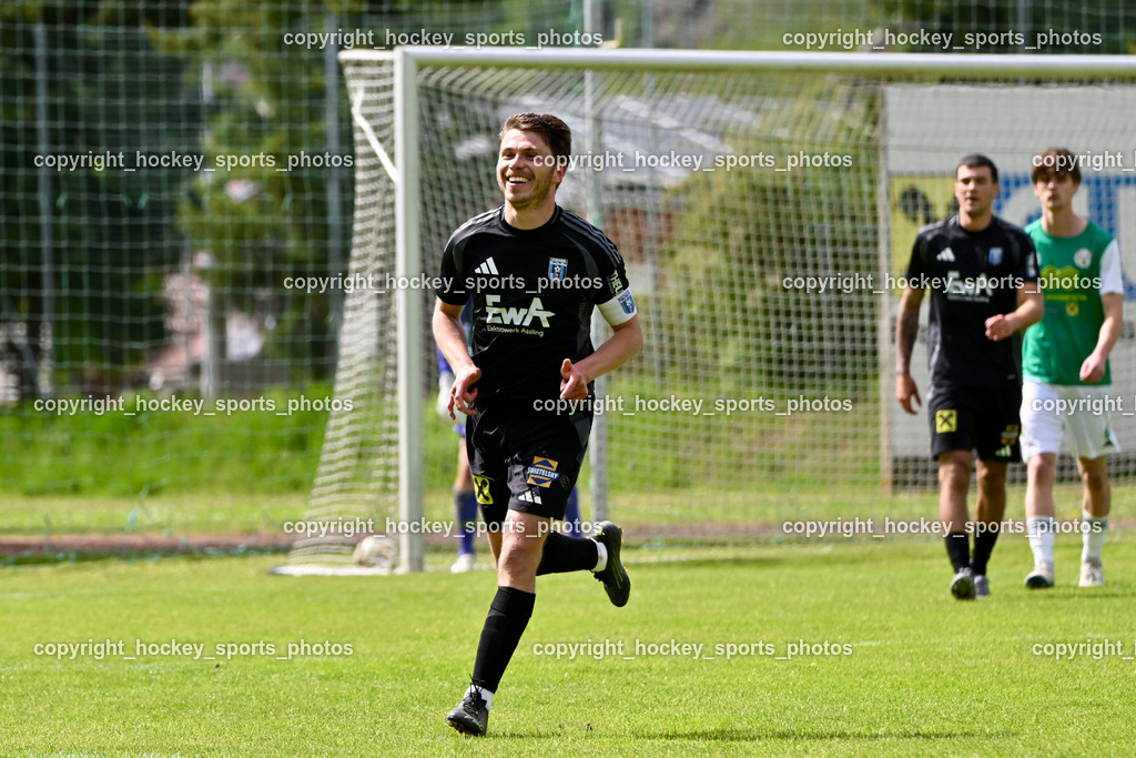 WSG Radenthein vs. URC Thal Assling | Jubel #27 Dominik Klaus Kofler URC Thal Assling, Hattrick, WSG Radenthein vs. URC Thal Assling, WSG Radenthein vs. URC Thal Assling am 16.05.2026 in Radenthein (Stadtstadion WSG Radenthein), Austria, (Photo by Bernd Stefan)
