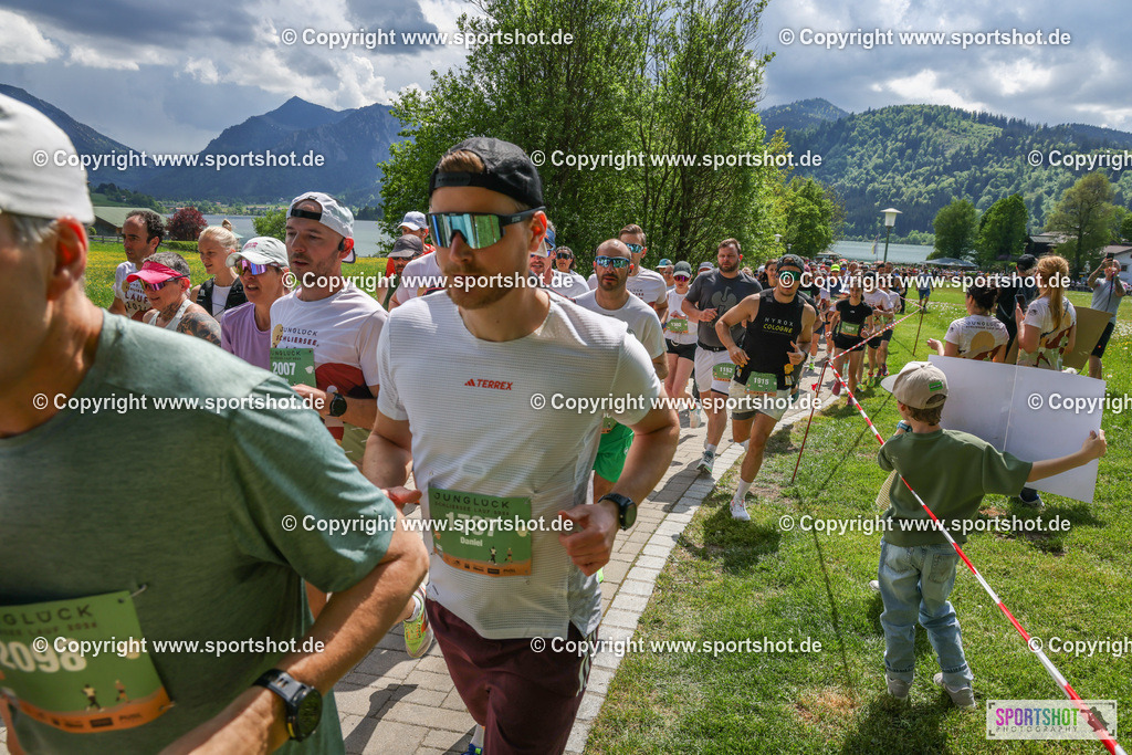 007A6851 | Schliersee Lauf 2026 #flowmotion #schlierseelauf #junglückschlierseelauf #schliersee #halbmarathon @junglueck #sportshot_your_pictrs #yourpictrs #canondeutschland #canonsportphotography