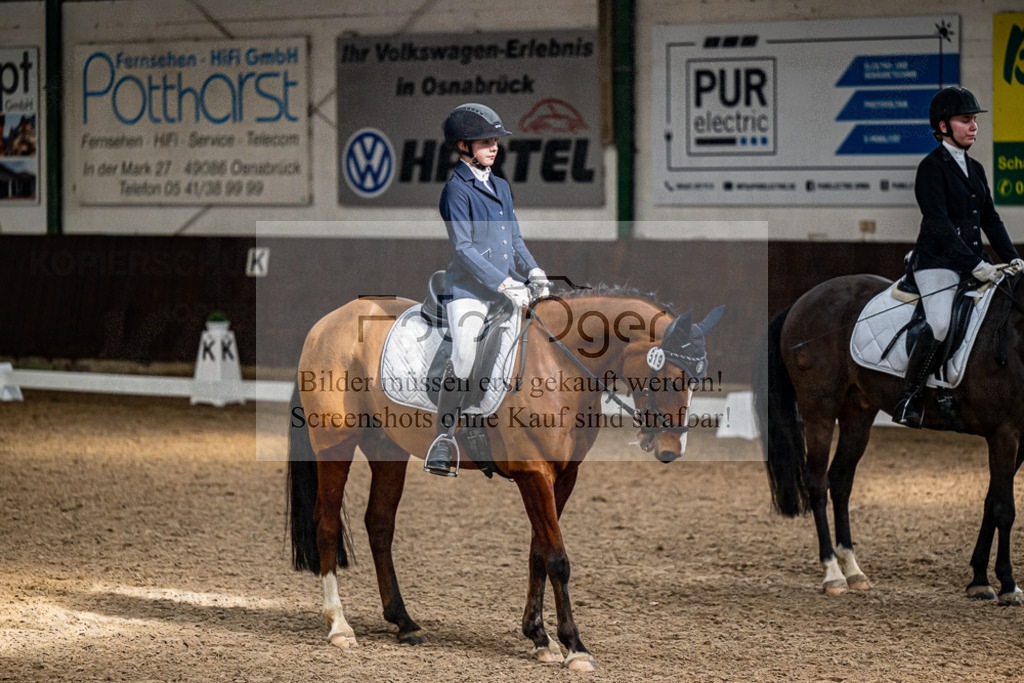 20240310-DOS_0785 | Entdecke hochwertige Reitturnierfotos von Foto Oger. Professionell, emotional und authentisch – jetzt Lieblingsmomente im Shop bestellen.Deutschlandweite Turnierfotografie. - Realisiert mit Pictrs.com