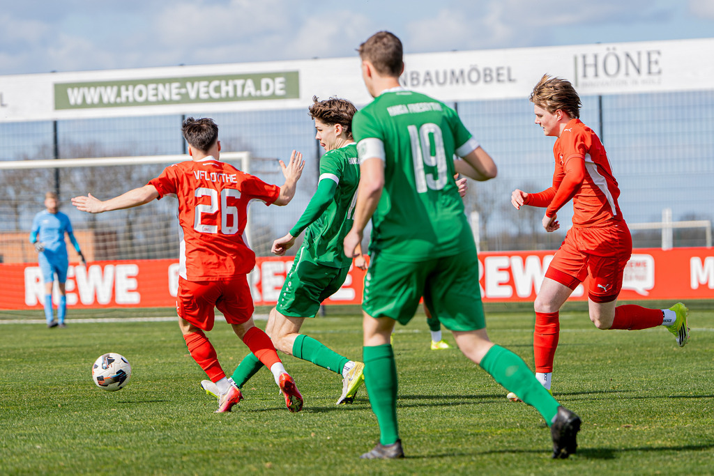 Fußball I Herren I Saison 2025-2026 I Bezirksliga Weser-Ems 4 I 26. Spieltag I VFL Oythe - SV Hansa Friesoythe I 20009 | jns.sportfotos - Realisiert mit Pictrs.com