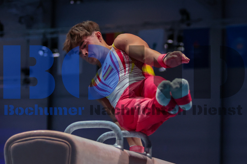 SES_RRGGER20250725-4 | bond - Realisiert mit Pictrs.com