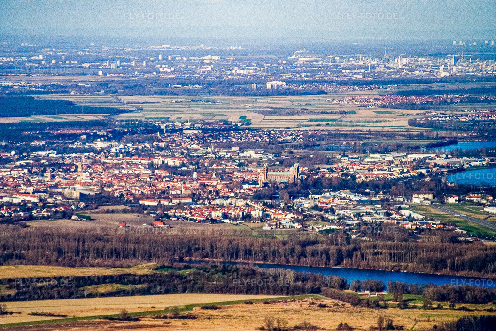Luftbild: Stadtansicht von Südosten im Ortsteil Rheinhausen in Oberhausen-Rheinhausen im Bundesland Baden-Württemberg in Deutschland. Foto: IMG_5188.jpg vom 14.01.2007 durch Werner Riehm/FLY-FOTO.de