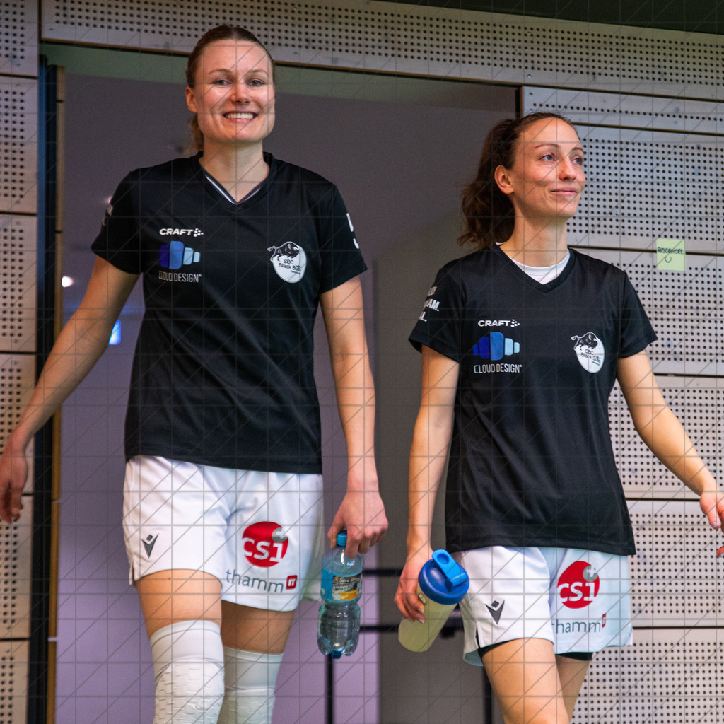 2. DBBL Nord 25/26 | Spieltag 23 | BBC Osnabrück vs. Wings Leverkusen | 22.03.26: 2. DBBL Nord 25/26 | Spieltag 23 | BBC Osnabrück vs. Wings Leverkusen / Osnabrück / Deutschland  //   CREDIT:www.bullenfotos.de, Martin König, Hörner Weg 40, D-49078 Osnabrück, +4917663732967 // Nutzung und Weitergabe nur zu den vereinbarten Zwecken. Presseanfragen an Ersteller. Alle Rechte beim Ersteller. Honorierung nach MFM. - Realisiert mit Pictrs.com