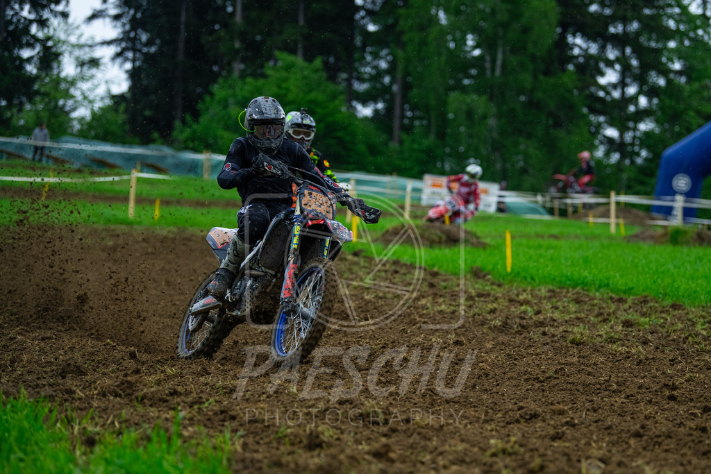 TrMX2 (48) | Paeschuphoto Shop - Wer nicht sucht der auch nicht findet.Ob Motocrossbilder oder von einem besuchtem Spiel, Hauptsache Action. - Realisiert mit Pictrs.com