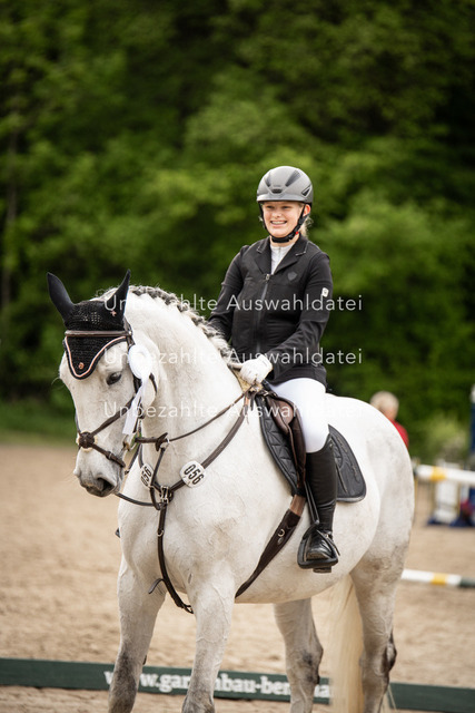 Bad_Meinberg_07770 | saradresslerfotografie - Realisiert mit Pictrs.com