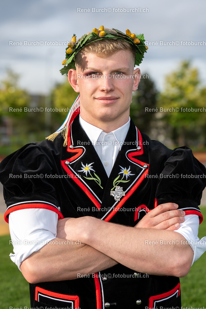 Zemp Christian | René Burch leidenschaftlicher Fotograf aus Kerns in Obwalden.  Hier finden sie Sport, Landschaft und Natur Fotografie.
 - Realisiert mit Pictrs.com