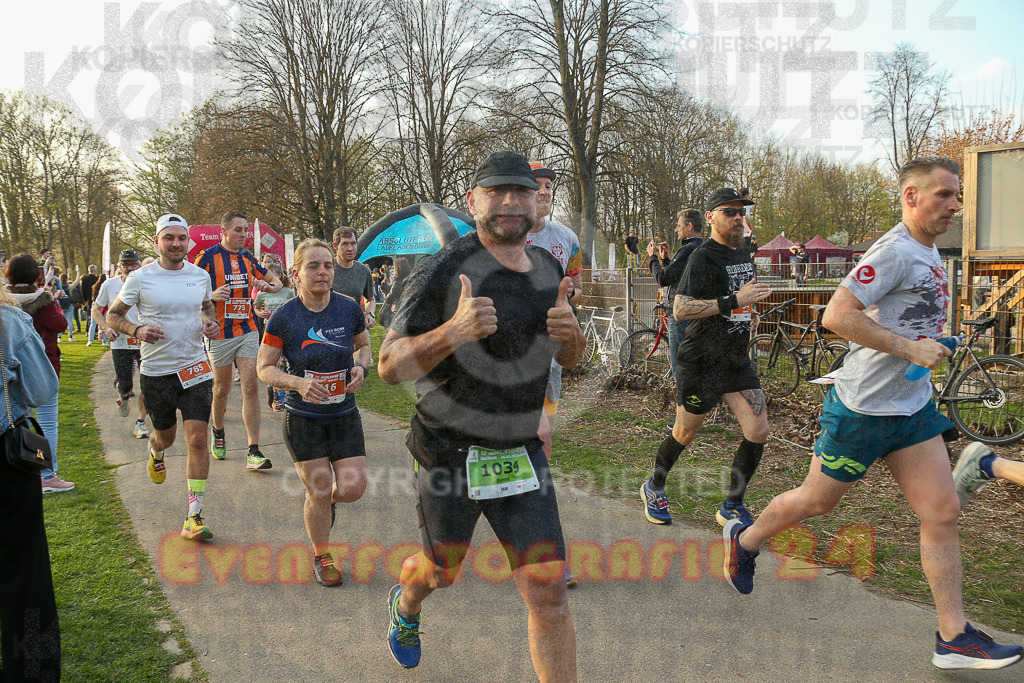 250328_1747_EX1_5636 | Sportfotografie im Rhein-Sieg Kreis, Köln, Bonn, NRW, Rheinland Pfalz, Hessen, etc. Unser Tätigkeitsfeld umfasst den Laufsport vom Volkslauf über den Marathon, Duathlon, Triathon bis zum Ultralauf wie Kölnpfad Ultra oder Schindertrail.