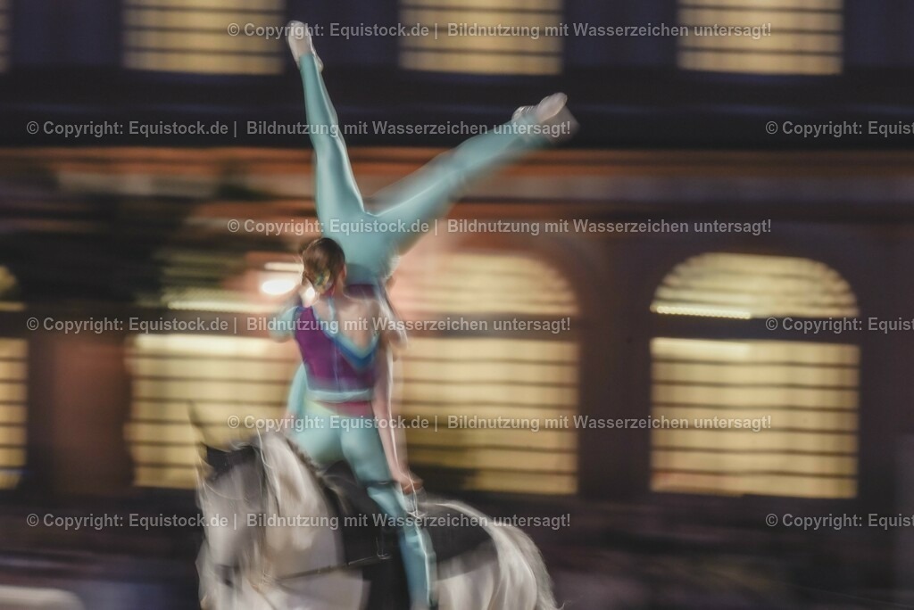20230527_Voltigieren_NASPA_Flutlicht_0874 | equistock