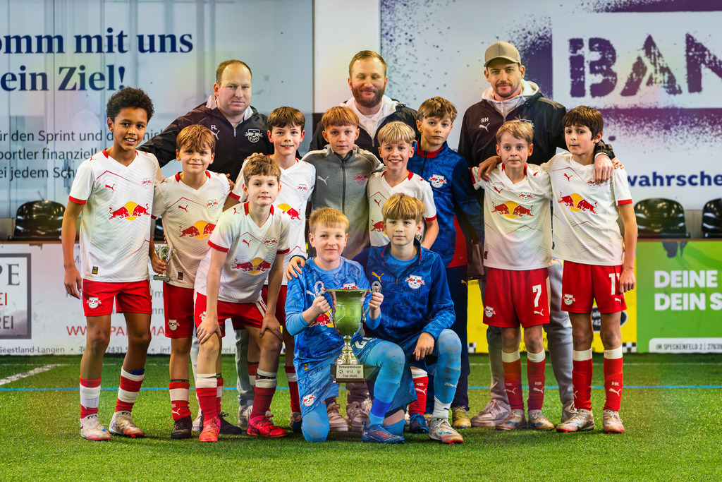 _BLR0024 | Professionelle Fußball- und Sportfotografie. Spielbilder online ansehen und kaufen – Einzelbilder oder komplette Galerien in hoher Qualität. - Realisiert mit Pictrs.com
