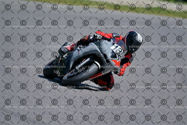26BT01-1036 | 184 - Realisiert mit Pictrs.com