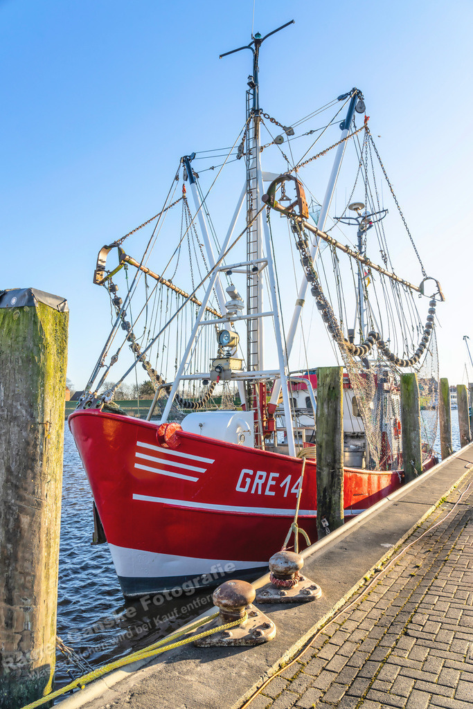 047 Greetsiel - 04-03-2022 -R Ganske | Onlineshop mit Bildern von Stränden, Häfen und Meer. Leinwände, Poster, Kalender und andere Materialien erhältlich. Kommerzielle Lizenzen möglich.  - Realisiert mit Pictrs.com