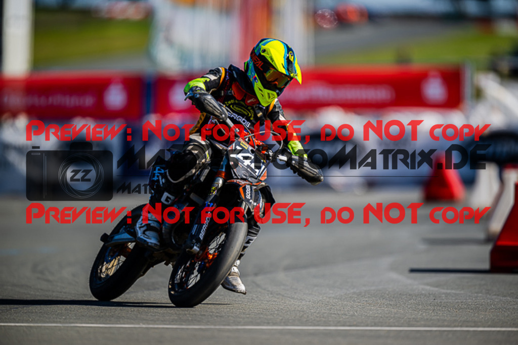 MaZZes_FotoMatrix_220903_1530 | ROOKIES