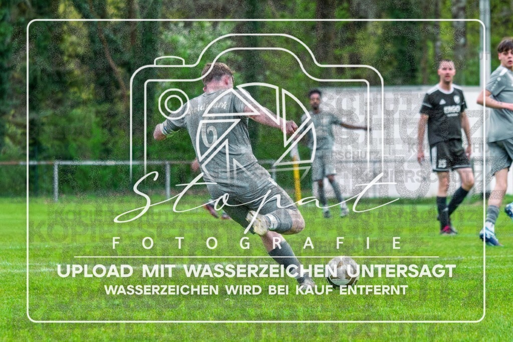 HMFGFS-1007 | Phillip Sullivan Dagefoerde (Heidmark 3 #06) beim Herren 3. Kreisklasse HK Spiel zwischen Heidmark III und FG Fulde-Stellichte im Heidmarkstadion, Bad Fallingbostel (Simon Paul Stopat) - Realisiert mit Pictrs.com