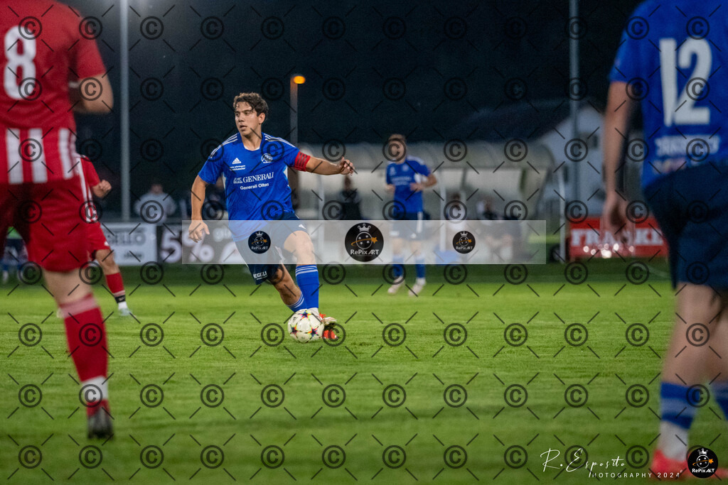 20240906_FC-Oftringem 1 vs FC-Zofingen 2_038 | Sport und Naturfotografie von Roberto Esposito zeigt echte Momente Bewegung und die Schönheit der Natur. Ausdrucksstarke Bilder schaffen Emotionen.