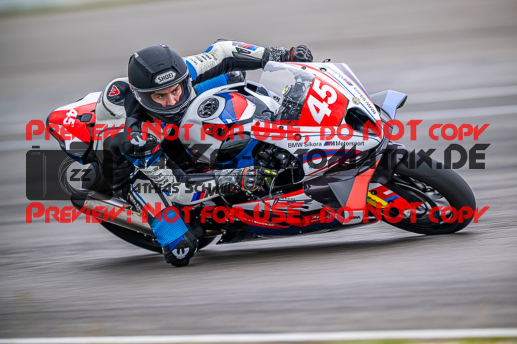 MaZZes_Fotomatrix_20230922_6007705_2294 | PRO SUPERSTOCK