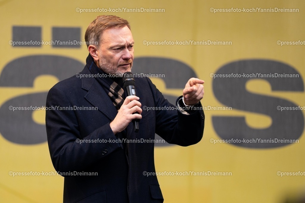 xYDR20022501059 | 20.02.2025, xydrx, Düsseldorf, Wahlkampfveranstaltung FDP: Spitzenkandidat Christian Lindner (Freie Demokratische Partei)