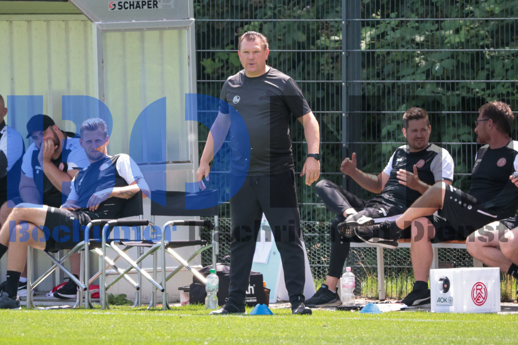 SES_ESSFKO20250712-61 | bond - Realisiert mit Pictrs.com