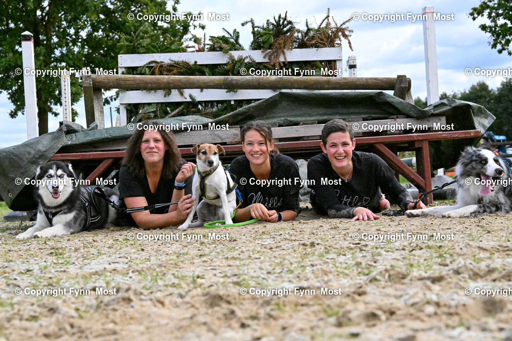 DSC_3403 | Hallo und herzlich Willkommen auf meiner Shop-Seite Fynn Most.

Ich wünsche Dir viel Spaß beim stöbern durch die Bilder, wenn Du Fragen hast oder Bilder vermisst, kannst du mir gerne eine Nachricht schreiben. - Realisiert mit Pictrs.com