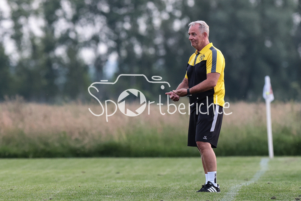 SG Klingsmoos/Pöttmes II - SV Obergriesbach | Obergriesbach Trainer Jürgen ZECHE