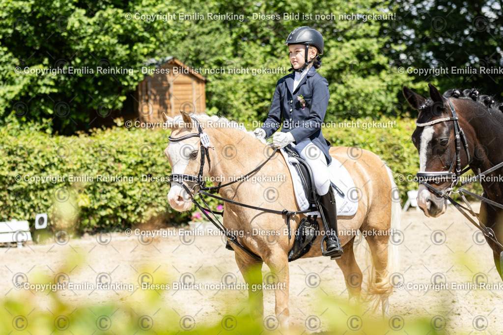 CL5A9898 | Emilia Reinking Fotografie - Realisiert mit Pictrs.com