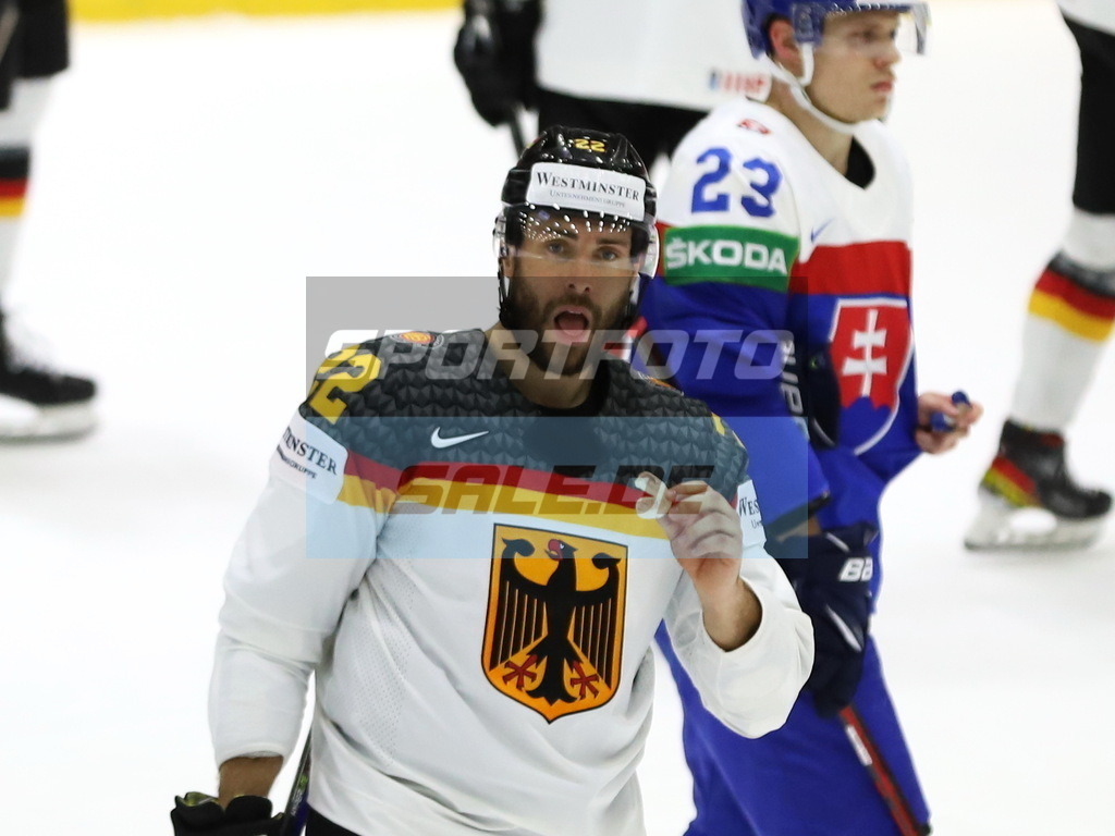 Matthias Plachta - GER | Matthias Plachta - GER - Realisiert mit Pictrs.com