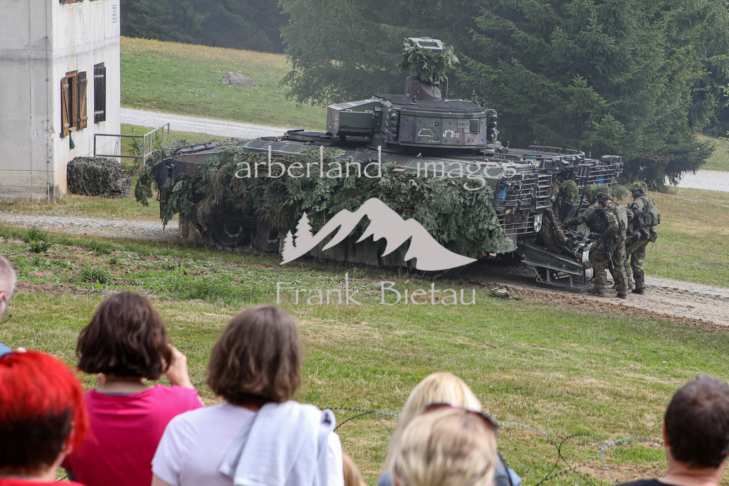 OE7A0807 | Dynamische Gefechtsübung auf dem Gelände der Bayerwaldkaserne
