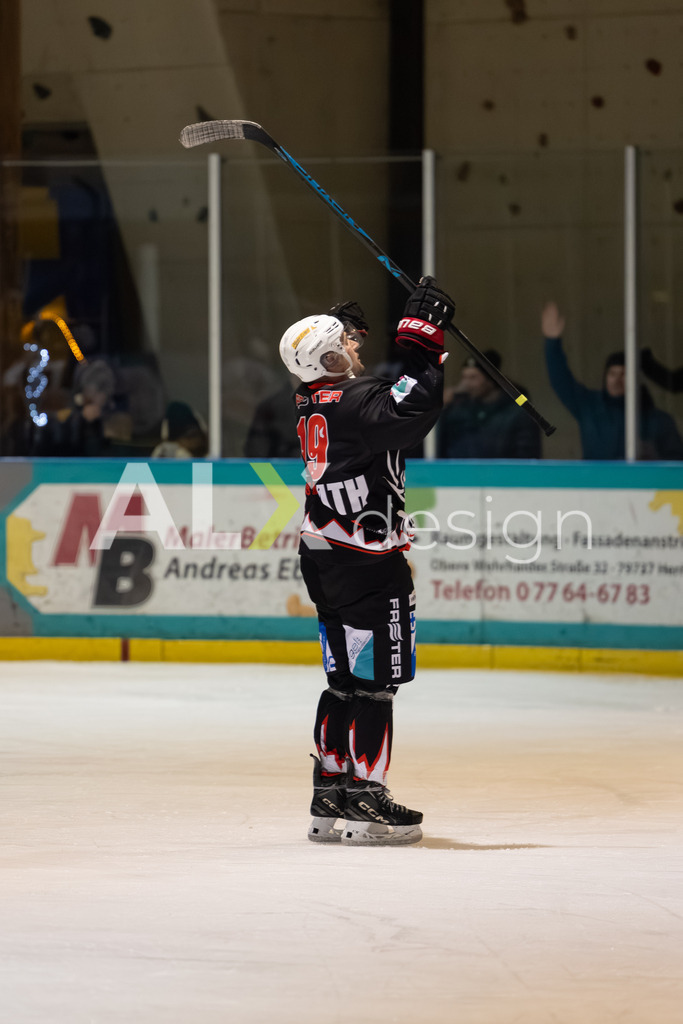Eishockey I Herren I Saison 2025-2026 I Regio League | 3. Liga Regular Season Gr. 1 ZS | Men I 17. Spieltag I EHC Herrischried - HC Wohlen Freiamt I 01.02.2026 | Hochwertige Sportfotos kaufen & lizenzieren für Medien, Vereine, Agenturen & Sportler:innen. Entdecke professionelle Sportfotografie im Bildshop von Alexander Franzen. - Realisiert mit Pictrs.com
