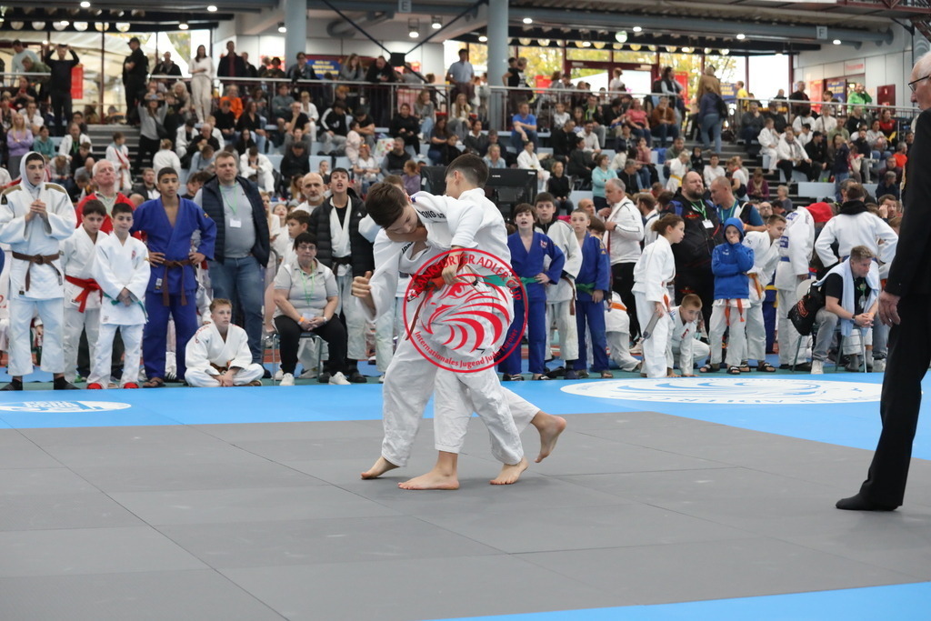 1J7A1782 | Fotos vom Adler Cup - Pictures from Adler Cup

Hier findet Ihr alle Eindrücke und großen Momente der Adler Cup Wochenenden. Here you will find all impressions and great moments of the Adler Cup weekends. - Realisiert mit Pictrs.com