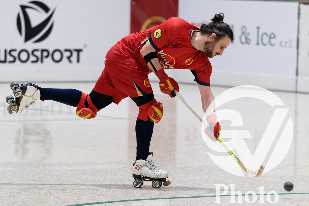 Harvest National League  - Geneve RHC v SC Thunerstern  |  during the Harvest National League  match between Geneve RHC and SC Thunerstern  at Centre sportif de la queue d'arve in Geneve, Switzerland