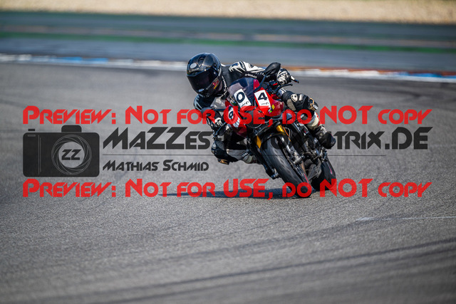 MaZZes_FotoMatrix_240701_6007705_0337 | GELB