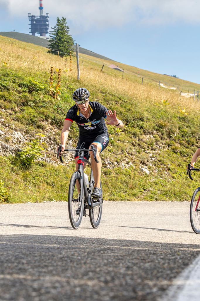 _01A4571 | Sportbilder, Sportfotograf, Hochzeits- und Eventfotografin, Flugshows, Portraits und Tiershooting, Aviation, Downhill, Nationalleague, Swissleague, International